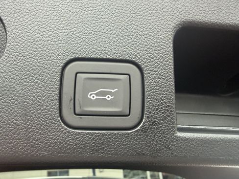 Used 2026 Chevrolet Equinox LT w/ Convenience Package II AWD/4WD image 6