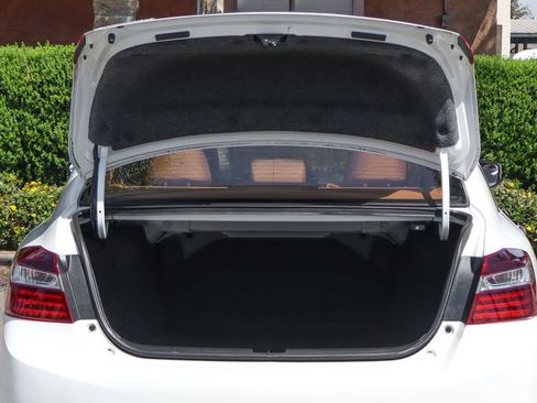 Used 2017 Honda Accord LX image 8