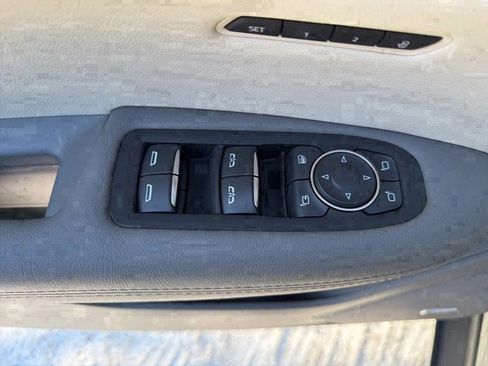 Used 2023 Cadillac XT5 Premium Luxury w/ LPO, Floor Liner Package image 19