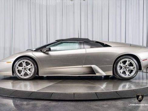 Used 2006 Lamborghini Murcielago Roadster AWD/4WD image 17