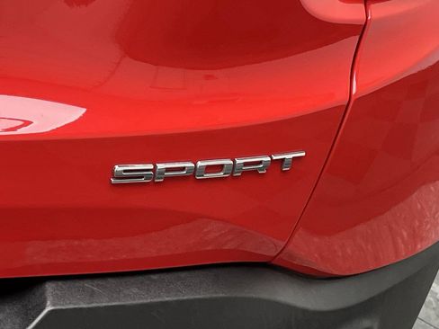 Used 2022 Jeep Renegade Sport w/ Sport Appearance Group AWD/4WD image 25