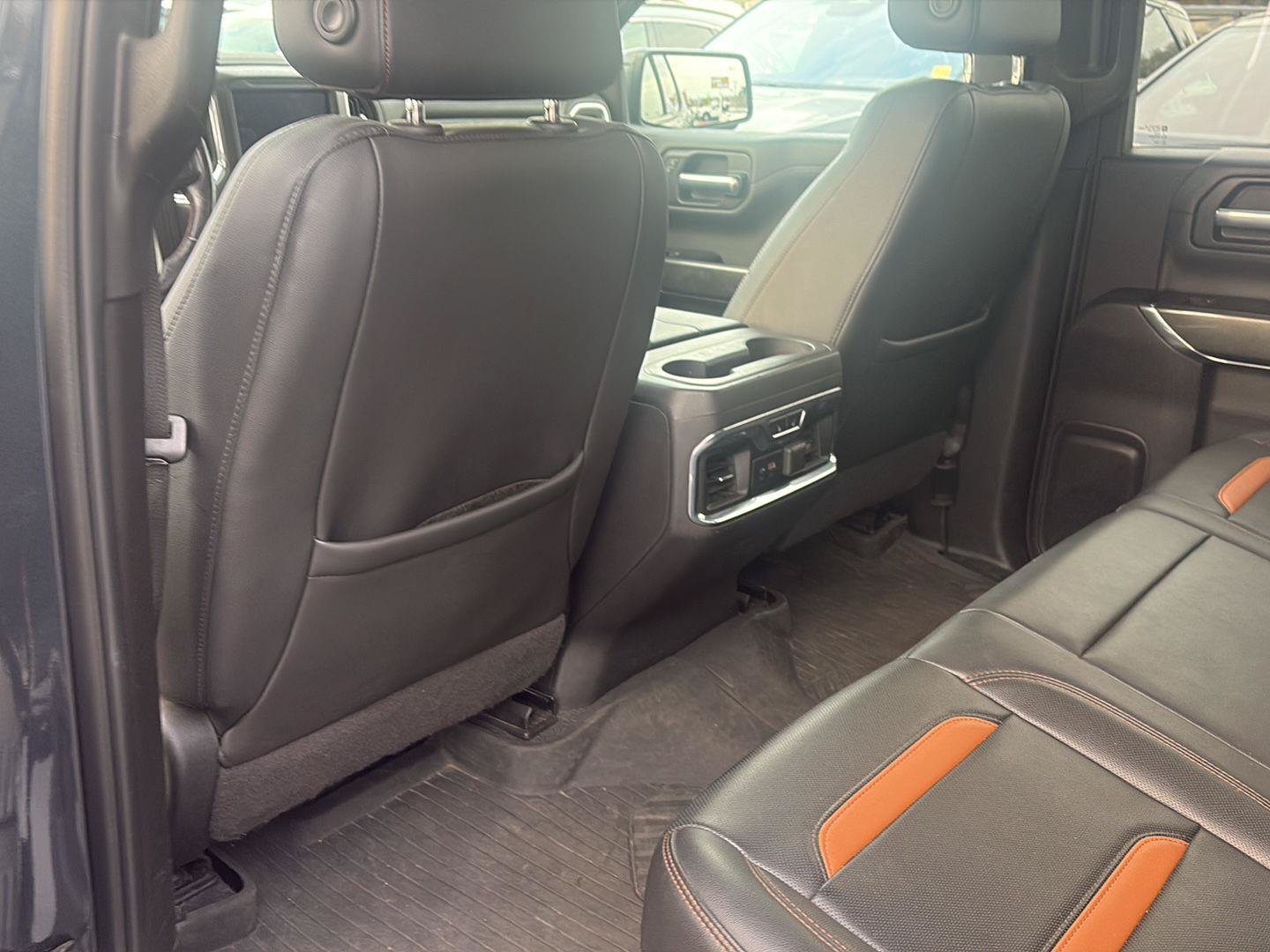 Used 2020 GMC Sierra 1500 AT4 w/ AT4 Premium Package AWD/4WD image 23