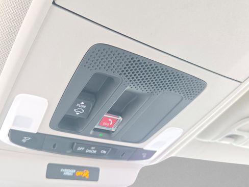 Certified 2023 Honda Accord EX image 27