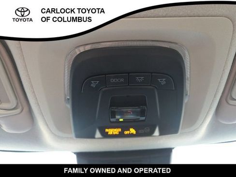 Used 2023 Toyota Corolla LE FWD image 31