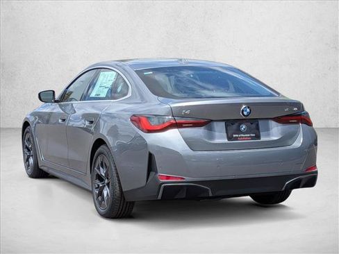 New 2026 BMW i4 xDrive40i w/ Premium Package AWD/4WD image 8