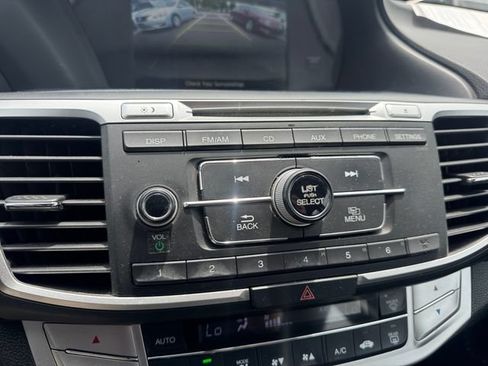 Used 2015 Honda Accord LX image 21