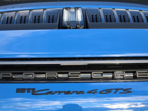 New 2026 Porsche 911 Carrera 4 GTS image 26