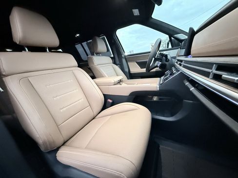 New 2026 Hyundai Santa Fe Calligraphy image 40