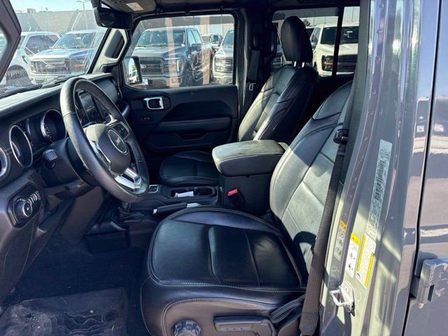Used 2019 Jeep Wrangler Unlimited Sahara w/ Uconnect 4C Nav & Sound Group AWD/4WD image 10