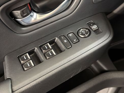 Certified 2023 Honda Pilot Touring image 13