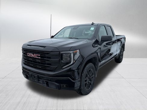 Used 2025 GMC Sierra 1500 Elevation image 3