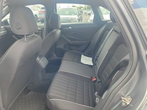 Used 2022 Volkswagen Jetta Sport FWD image 11