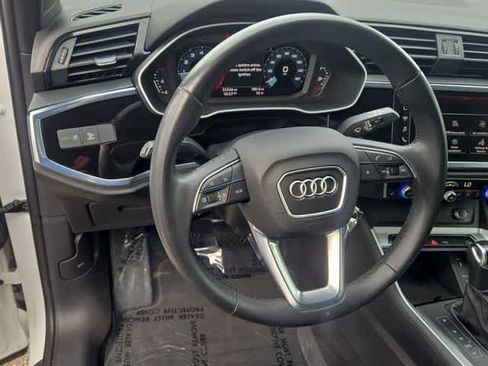 Used 2023 Audi Q3 2.0T Premium image 23