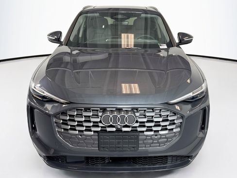 New 2025 Audi Q5 Premium Plus image 2