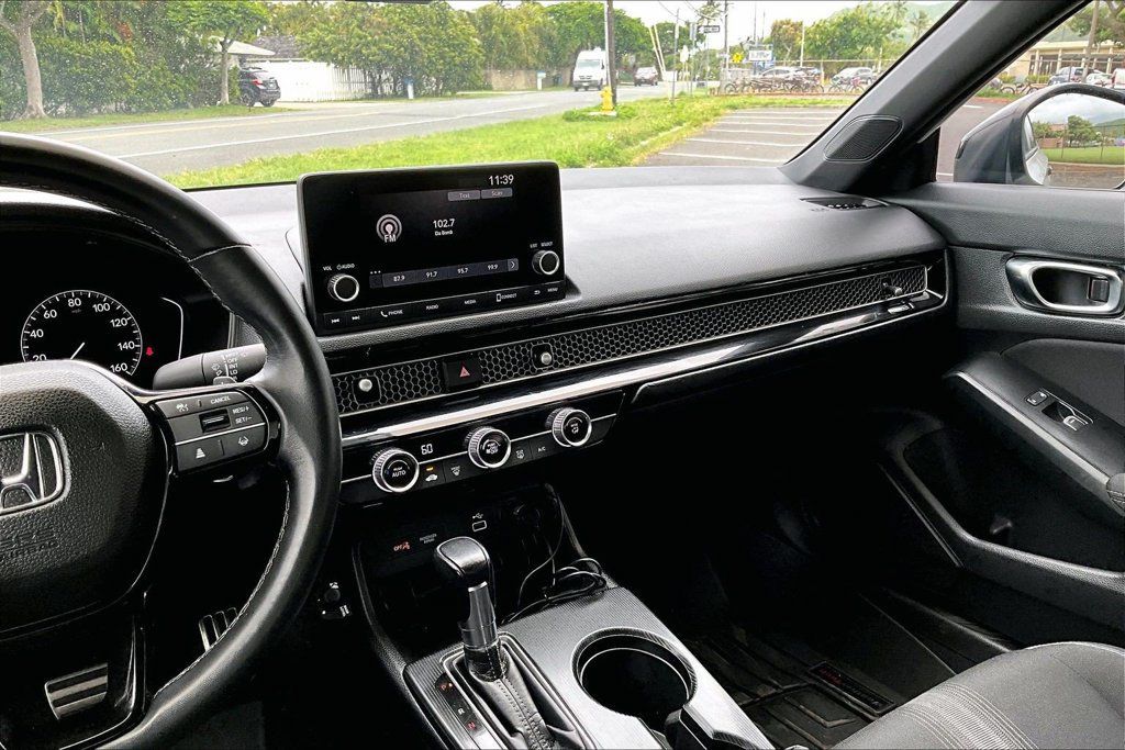 Used 2023 Honda Civic Sport image 6