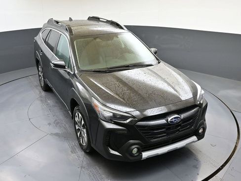 Used 2025 Subaru Outback Limited image 50