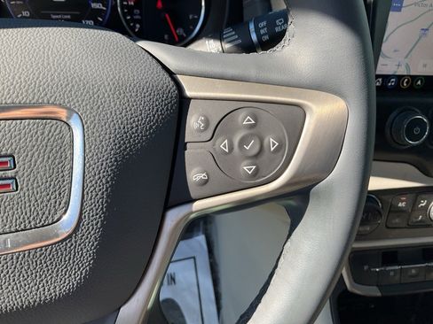 Used 2023 GMC Terrain Denali image 10
