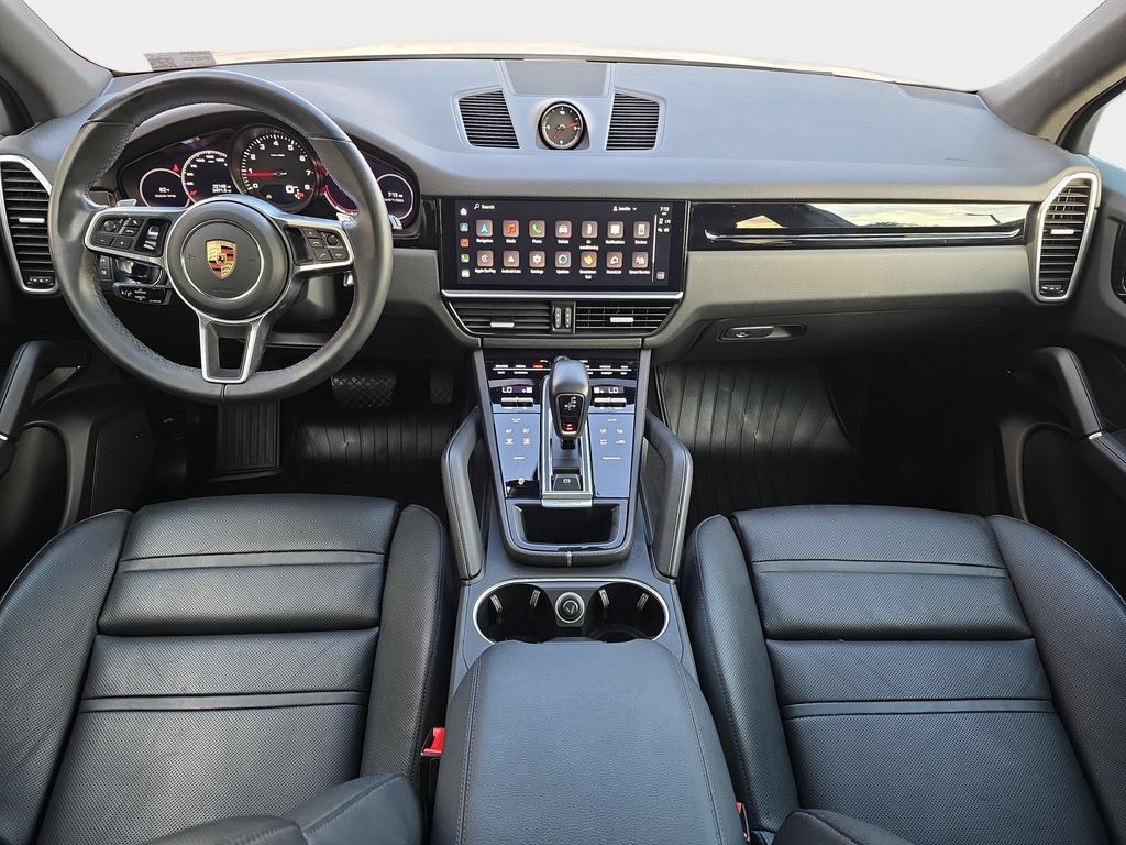 Used 2023 Porsche Cayenne AWD/4WD image 10