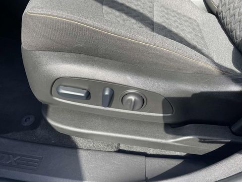 Used 2024 Chevrolet Equinox LT image 21