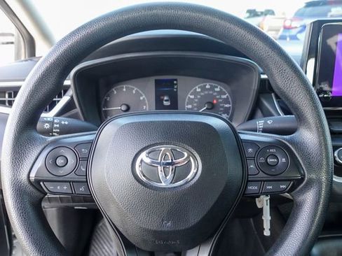 Certified 2023 Toyota Corolla LE image 15