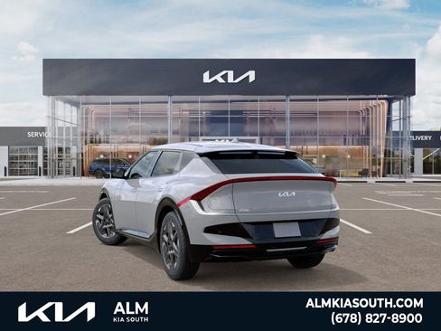 New 2026 Kia EV6 Light RWD image 4
