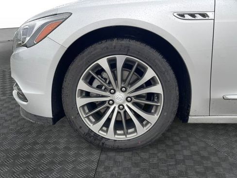 Used 2017 Buick LaCrosse Essence FWD image 14