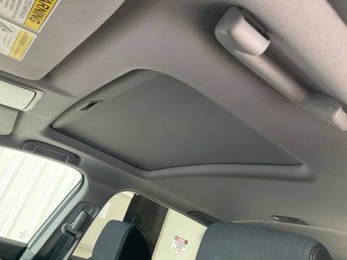 Used 2018 Honda CR-V EX image 7