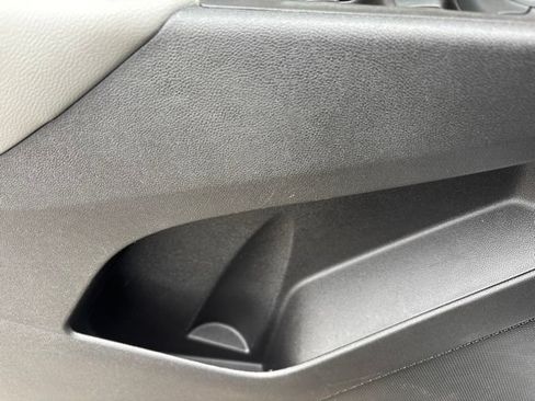 Used 2020 Chevrolet Equinox LS w/ LPO, Cargo Package AWD/4WD image 14
