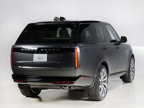 New 2026 Land Rover Range Rover SE AWD/4WD image 2