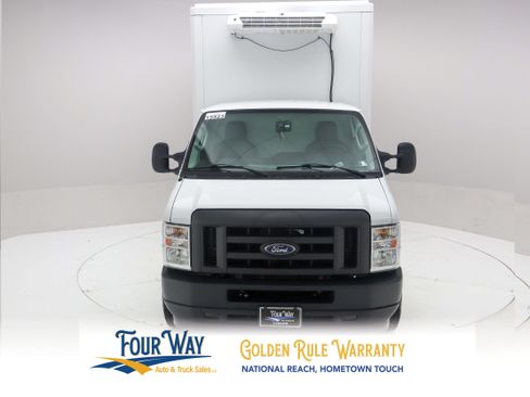 Used 2023 Ford E-350 and Econoline 350 Super Duty w/ Power Windows & Locks Group RWD image 8