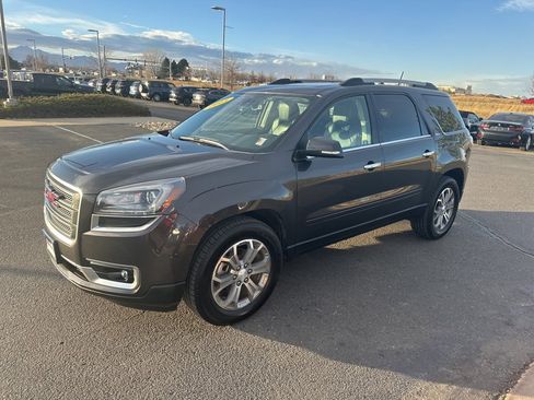 Used 2015 GMC Acadia SLT image 33