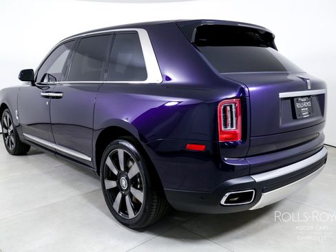 Used 2023 Rolls-Royce Cullinan image 8