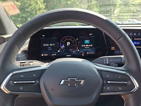 Used 2026 Chevrolet Traverse Z71 w/ Driver Confidence Package AWD/4WD image 21