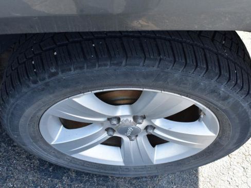 Used 2012 Jeep Compass Sport FWD image 9