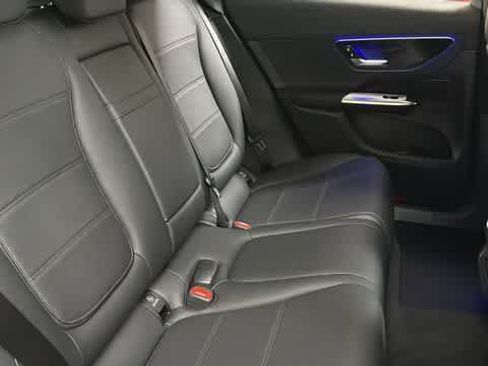 Certified 2026 Mercedes-Benz GLC 300 4MATIC image 34