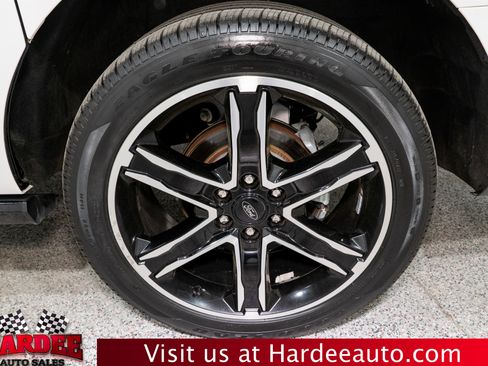 Used 2019 Ford Expedition Max Limited w/ Equipment Group 303A image 10