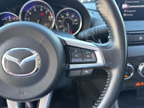 Used 2024 MAZDA MX-5 Miata Grand Touring RWD image 23
