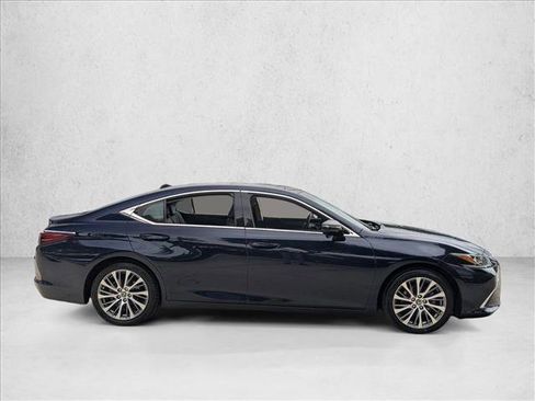 Used 2019 Lexus ES 350 ES 350 Luxury image 4