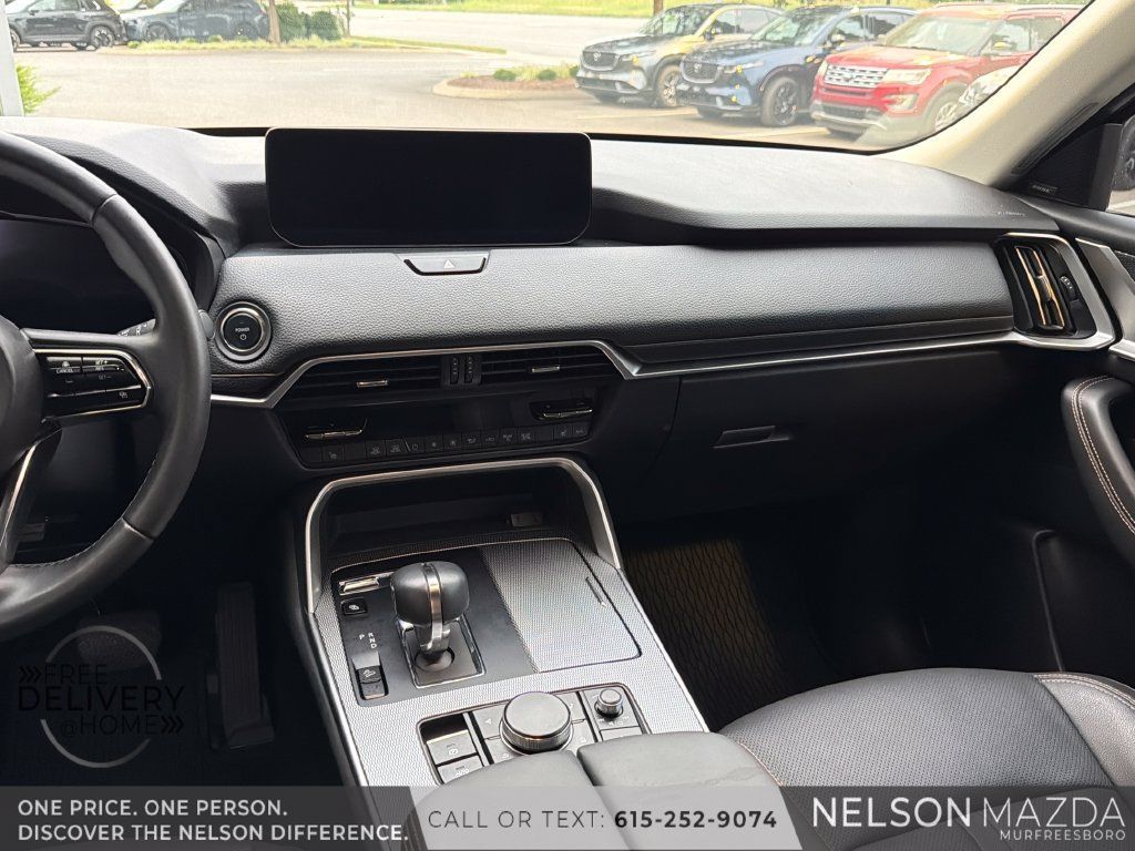 Certified 2024 MAZDA CX-90 Plug-In Hybrid w/ Premium Pkg AWD/4WD image 28