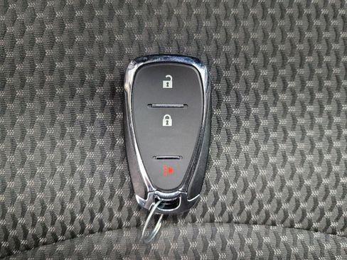 Used 2022 GMC Terrain SLE w/ Driver Convenience Package image 31