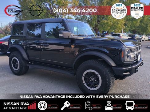 Used 2024 Ford Bronco Badlands image 3