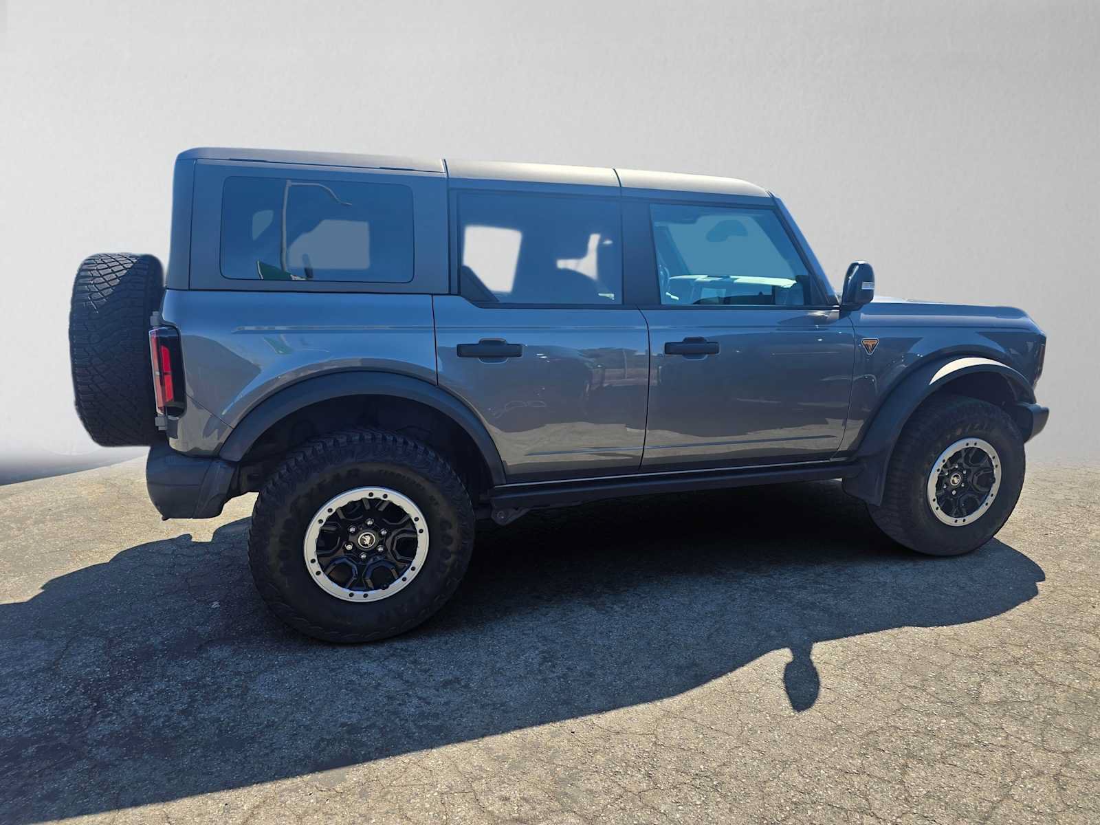 Used 2022 Ford Bronco Badlands AWD/4WD image 6