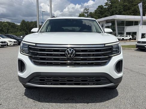 Used 2025 Volkswagen Atlas SE FWD image 28