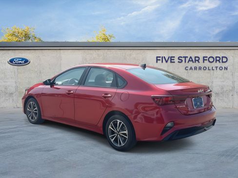 Used 2024 Kia Forte LXS FWD image 6