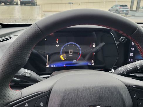 New 2026 Chevrolet Trax RS w/ Driver Confidence Package FWD image 17