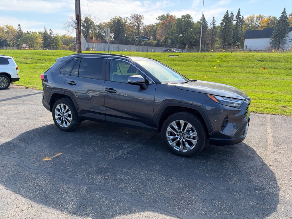 Used 2025 Toyota RAV4 XLE Premium w/ Weather Package AWD/4WD image 14