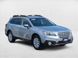 Used 2015 Subaru Outback 2.5i Premium image 3