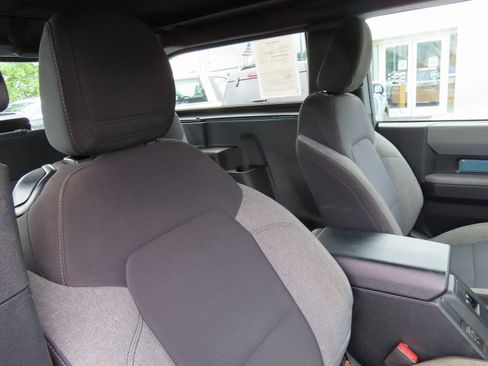 Used 2023 Ford Bronco 2-Door image 25