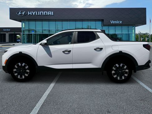 New 2026 Hyundai Santa Cruz SEL FWD image 3