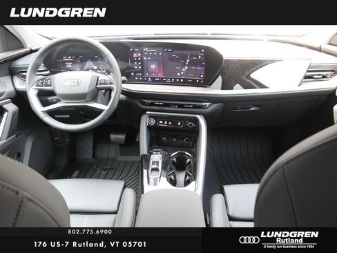New 2025 Audi Q5 Premium Plus image 2